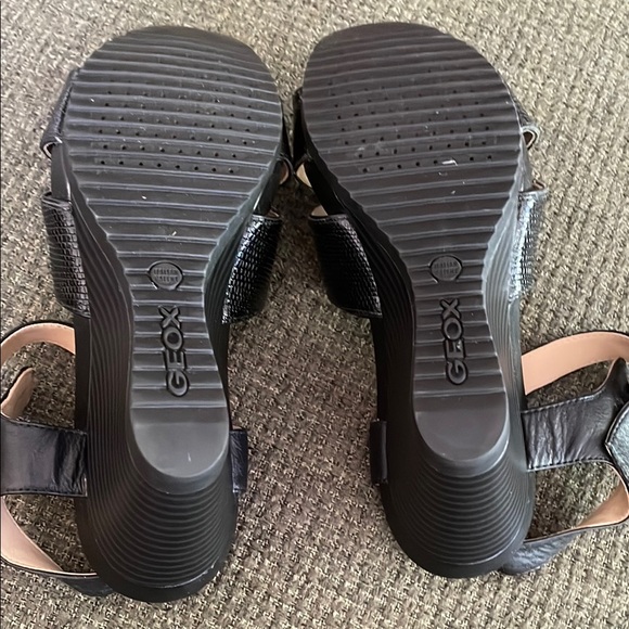 Geox Black Leather Women's Sandals (sz 39) - Picture 5 of 11